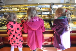 Day 43: A visit with the girls to Amerton Farm